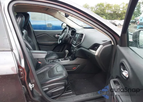 2016 Jeep Cherokee Trailhawk z USA, uszkodzony, nr VIN 1C4PJMBS3GW201884